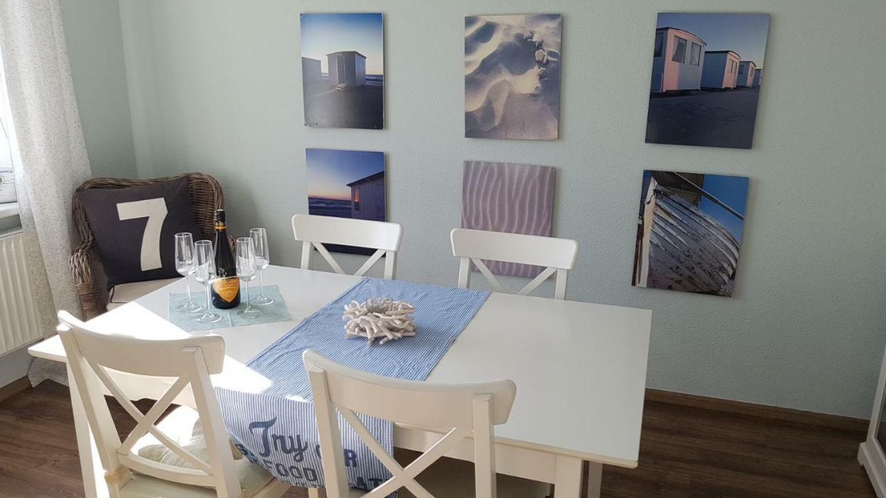 Pematra Ferienwohnung Faehrblick Lubeck Exterior photo